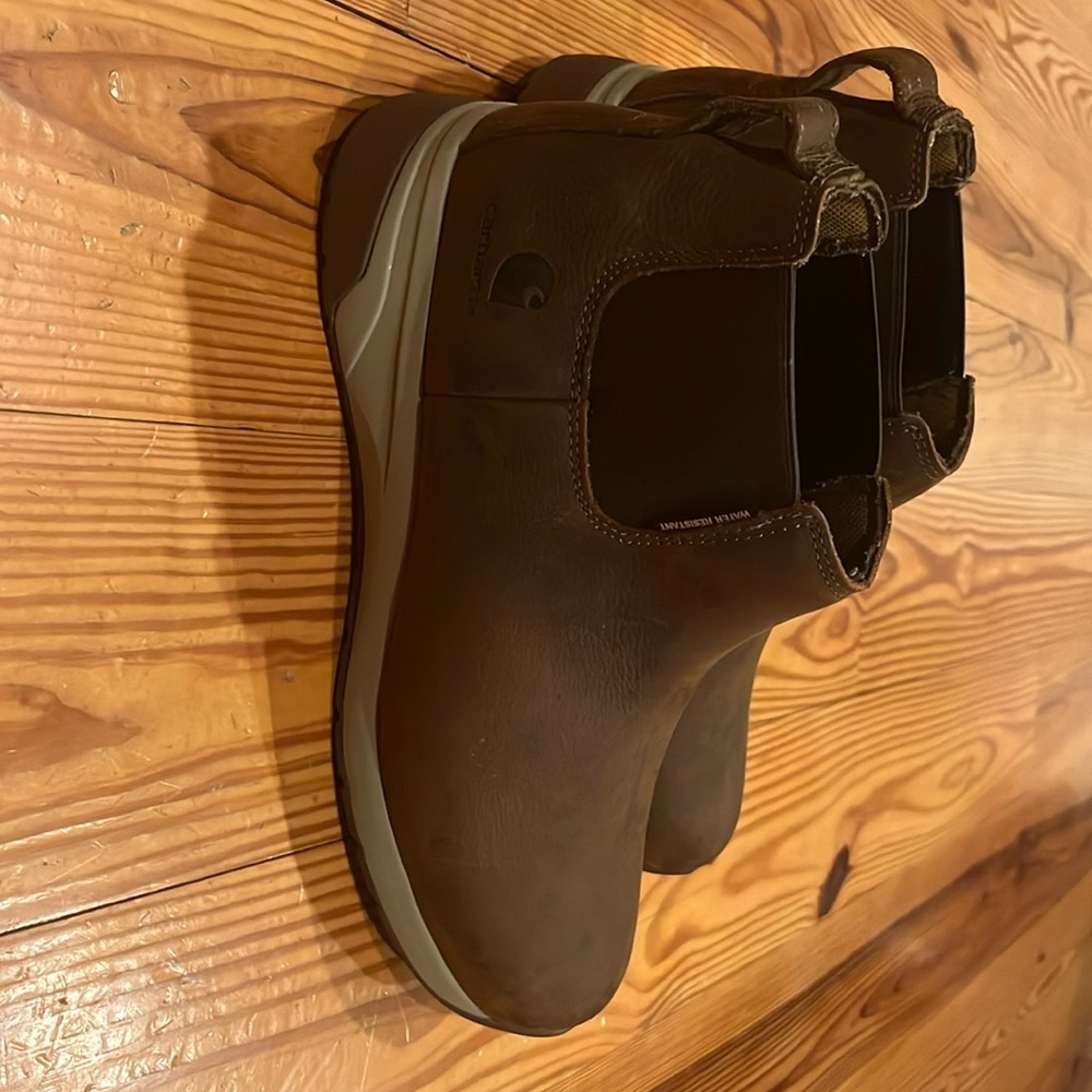 Men’s CARHARTT size 11.5 4 inch Romeo soft toe dark bison oil tanned.